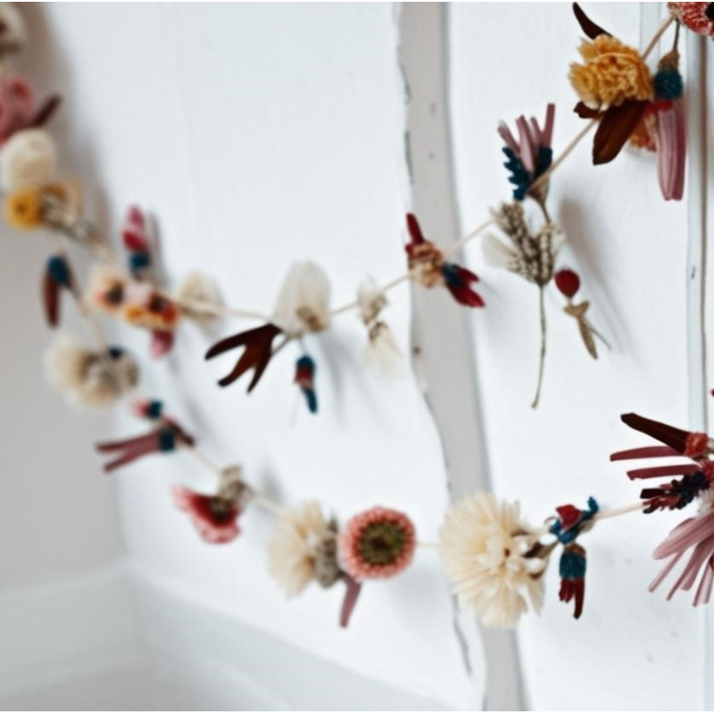 Atelier apéro fleurs séchées melesse, guirlande murale décorative