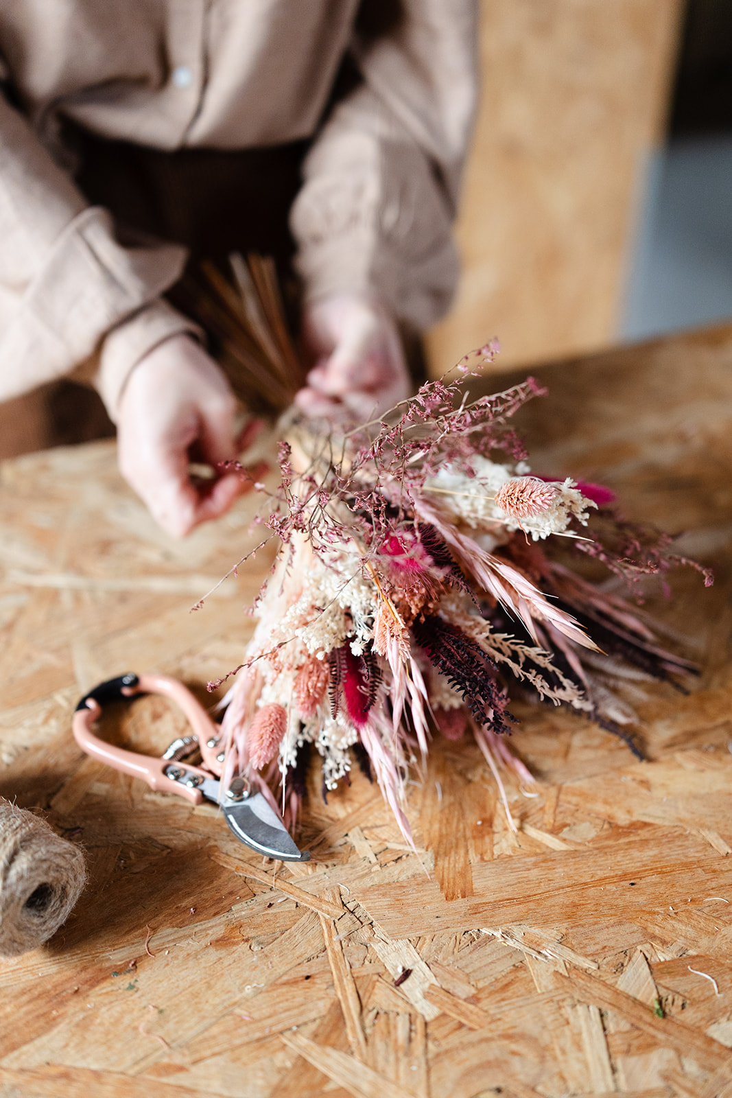 bouquet de mariée en fleurs séchées